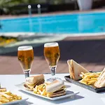 Hotel Ms Linda-a-Velha