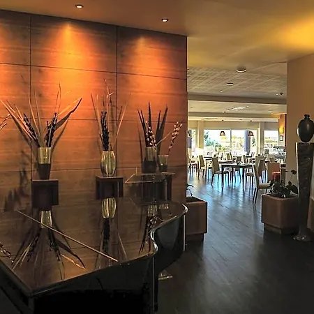 Hotel Ms 4*